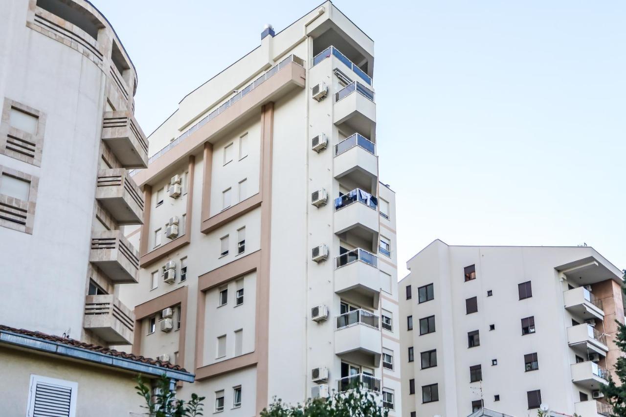 City Montesun Apartments ブドヴァ エクステリア 写真